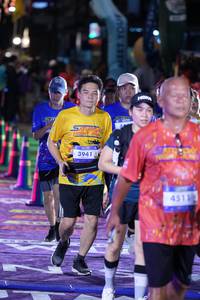 BIB: 3941, 4511
                            <button type="button" onclick="openModal(26224252)" class="btn btn-primary btn-sm float-right btn-popup" data-toggle="modal" data-target=".modal-high-quality">
                        <i class="fas fa-shopping-cart"></i> Add to Cart
                    </button>
                                            <button type="button" onclick="isThisMe(26224252, true)" class="btn btn-success btn-sm float-right btn-popup btn-isme hidden" data-toggle="tooltip" data-placement="bottom" title="นี่คือรูปของคุณใช่ไหม คลิกที่นี่เพื่อเอาเข้าอัลบั้ม">
                        <i class="fas fa-plus"></i> Add to album
                    </button>
                    <button type="button" onclick="isThisMe(26224252, false)" class="btn btn-warning btn-sm float-right btn-popup btn-isnotme hidden">
                        <i class="fas fa-ban"></i> Remove from album
                    </button>